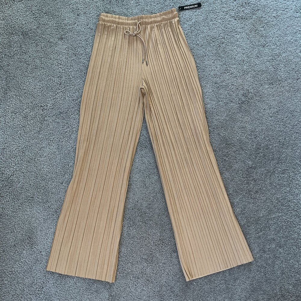 MADE BY JOHNNY Women's Pleated Wide Leg Drawstring Palazzo Pants in Camel NWT OS